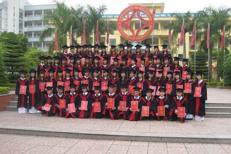Lễ tốt nghiệp của trường Cao đẳng Kinh tế Tài chính Thái Nguyên